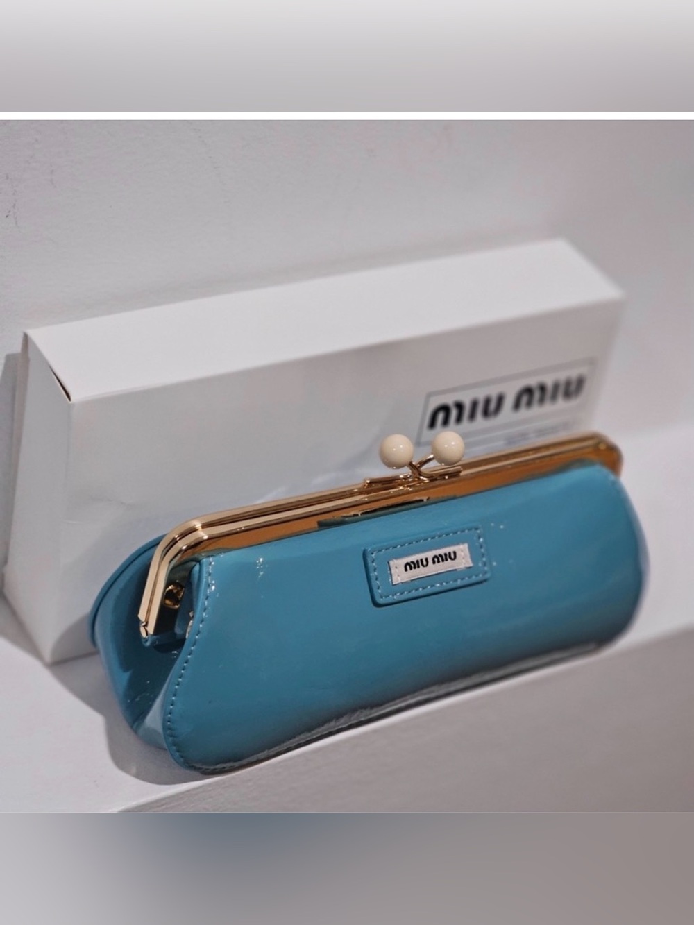 NIB Miu Miu Parfum Tiffany Blue Patent Leather Pouchette Clutch GWP w Strap - Picture 7 of 16